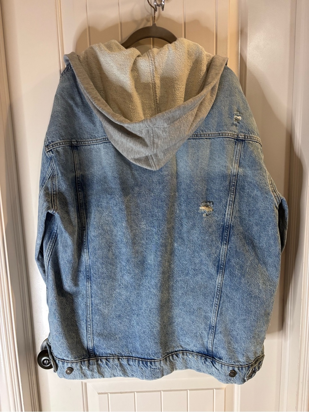 We The Free Light Blue Denim Jacket with Grey Hooded Liner - Picture 6 of 6